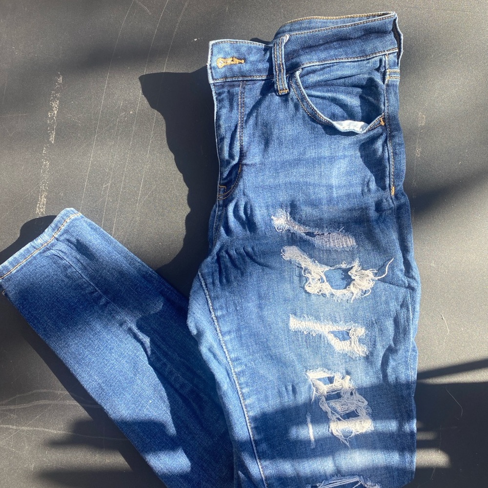 American Eagle distressed Blue Denim Jeans